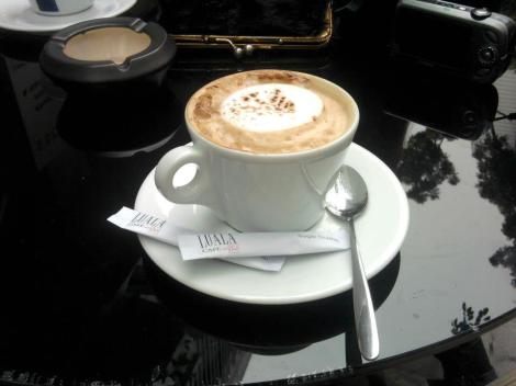 625680_337481806340850_161962201_n